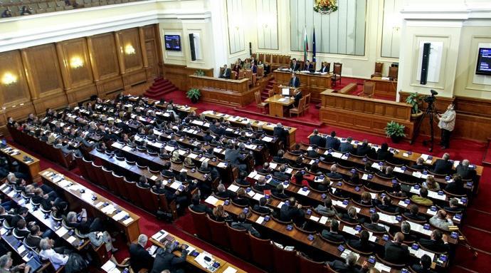 Отхвърлиха левче за глас. Субсидията остава 8 лв.